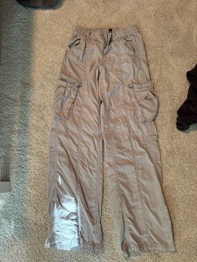 Light Khaki Cargo Pants - Relaxed Fit